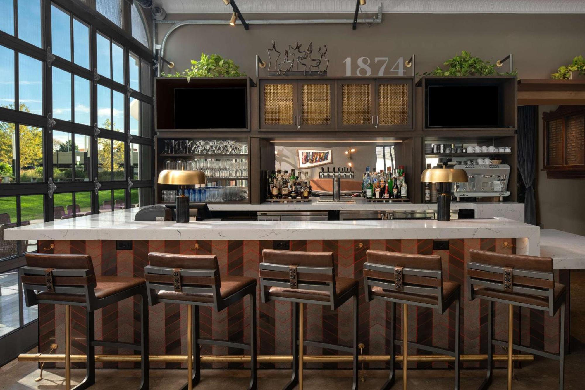 Hotel West & Main Conshohocken, Tapestry Collection Hilton 外观 照片